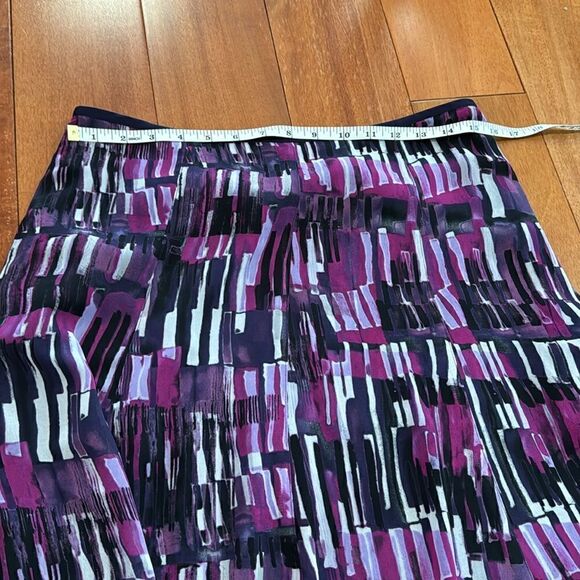 Ann Taylor Women's White and Purple Skirt size 8 - Picture 8 of 10